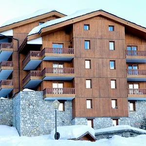 https://vvf-villages-le-fontany-mribel.hotels-rhonealpes.com